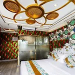 Ken 2 Hotel