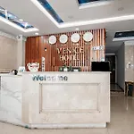 Venice Hotel