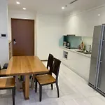 Vinhomes Central Park Sunland Can Ho Apartment