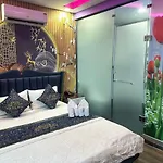 Nam Anh Hotel 69-71 Phan Xich Long, Q.Phu Nhuan - By Bay Luxury