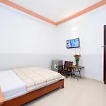 Van Hung Hostel & Dorm