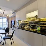 At-Home River Gate Apartment Near Ben Thanh Market