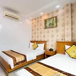 Janus Hotel 168