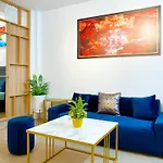 La Vie - Saigon Homestay