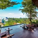 Silverland Yen Hotel