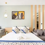 Best View River - River Gate Apartment