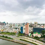Saigon Royal Apartment 2 Bedrooms Amazing View For Over 30 Nights