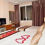 Hanz Happy 2 Hotel