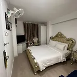 A25 Hotel - 255 Le Thanh Ton