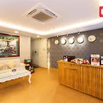 Spring Hotel 39 Bach Dang Sg - By Bay Luxury