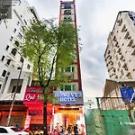 Cosmo Central Hotel