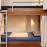 9 Hostel And Suites