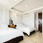Mai Phuong - Ruby Saigon Hotel