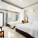 Mai Phuong - Ruby Saigon Hotel