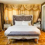 Hoang Trieu Hotel