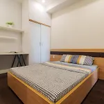 The Botanica - Apartment Near Airport - Very Nice