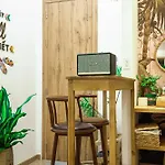 H\'Homestay Quan 1