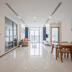 Liam Service Apartment - Vinhome Central Park