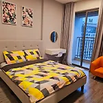 Local Home Pham Ngu Lao