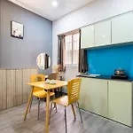 Cozy Inn Near Buivien Street