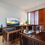 The Luxury Avalon Apartment District 1 - Saigon Center