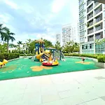 Secc Luxury 2-Br Apartment, Scenic Valley, Saigon Exhibition And Convention Center, Fv Hospital, Phu My Hung District 7