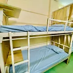 花ren Hostel