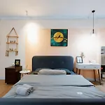 Studio Lagom 16, Doc Dao Va Yen Binh, Ke Ben Dinh Doc Lap, Nha Tho Duc Ba ,Duong Nguyen Du, Phuong Ben Nghe, Quan 1