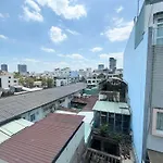 Home Away Ky Con - Serviced Apartment
