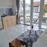 Cozy Studio At Hai Ba Trung St., Dist 3 Near Tan Dinh Market