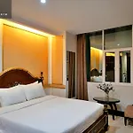 Hanz 345 Business Suite Grand Residence