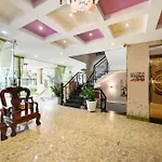 Ly Ly Hotel