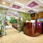 Ly Ly Hotel
