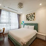 The Vinhome Central Apartment - The Best Landmark Area