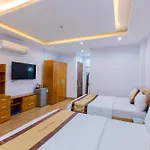 Khách sạn Thu Hà
