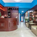 La Bonita Hotel And Apartments