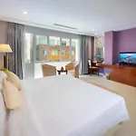 White Lotus Hotel Saigon