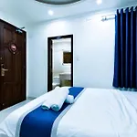 Venice 1 Hotel