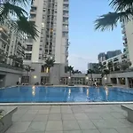 Luxury 3 Bedroom Apartment - Family - Secc