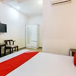 OYO 373 Khách Sạn Habana