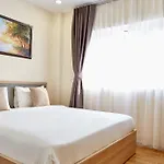 8B Aparthotel