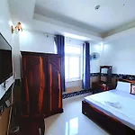 Do Gia Hotel