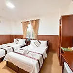 Nhat Minh Airport Hotel