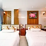 Grad Ly Ly Hotel - Q6