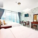Grad Ly Ly Hotel - Q6