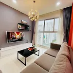 Dum Luxury Apartment