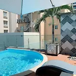 Sunflower Cbq Hotel