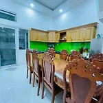 Vu House