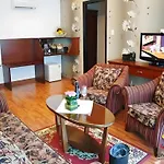 Universe Hotel