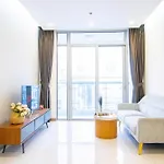 Mott Haven Apart - Vinhomes Central Park, Landmark 81 Area & Ice Rink